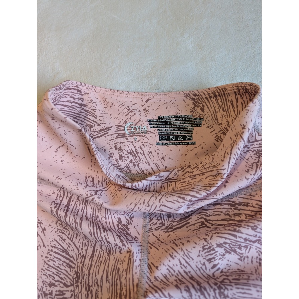 Zyia Activewear Leggings High Waisted Athletic Pants Pink Pattern Size XS - Picture 3 of 10